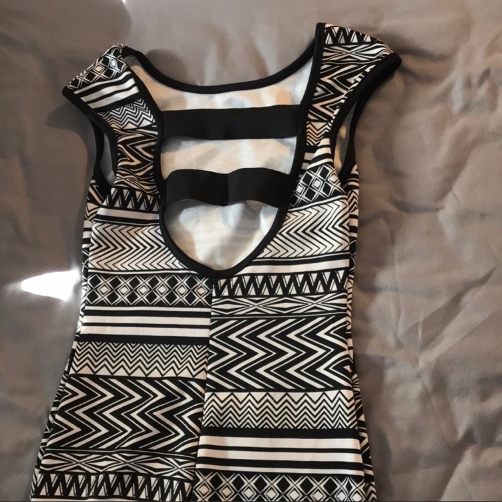 Black and white mini dress!